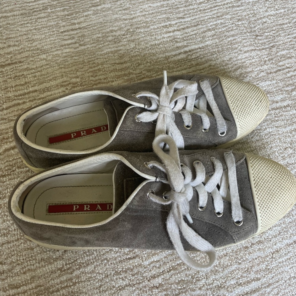 Women's Prada Shoes- size 39